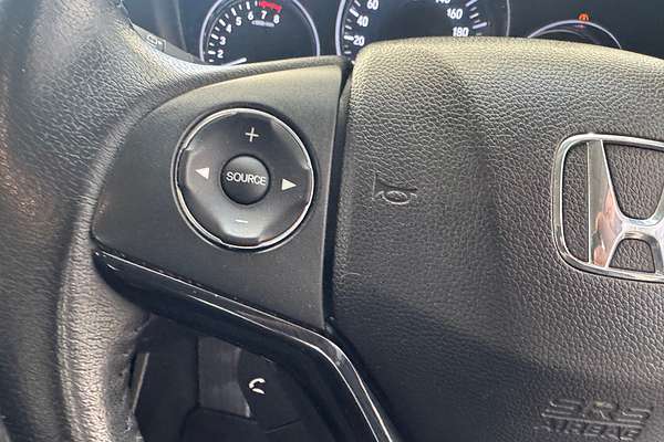 2019 Honda HR-V VTi-S