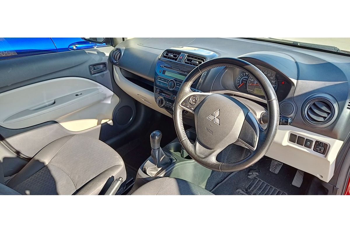 2014 Mitsubishi Mirage ES LA