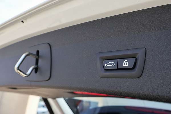 2015 BMW X1 xDrive25i F48