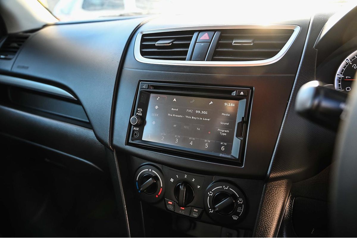 2016 Suzuki Swift GL Navigator FZ