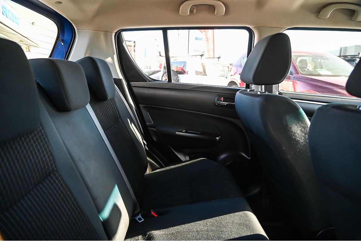 2016 Suzuki Swift GL Navigator FZ