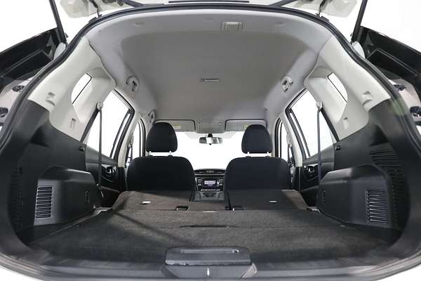 2022 Nissan X-TRAIL ST T32