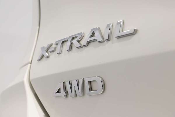 2022 Nissan X-TRAIL ST T32