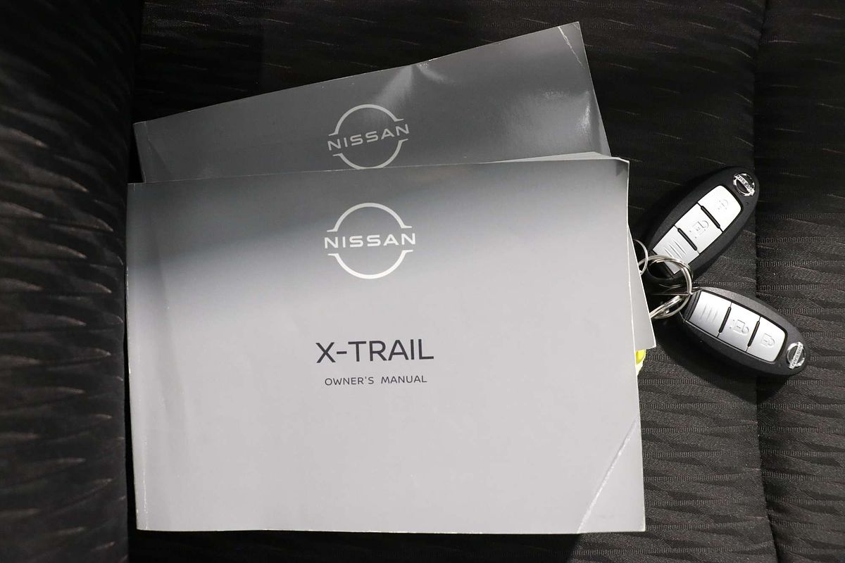 2022 Nissan X-TRAIL ST T32