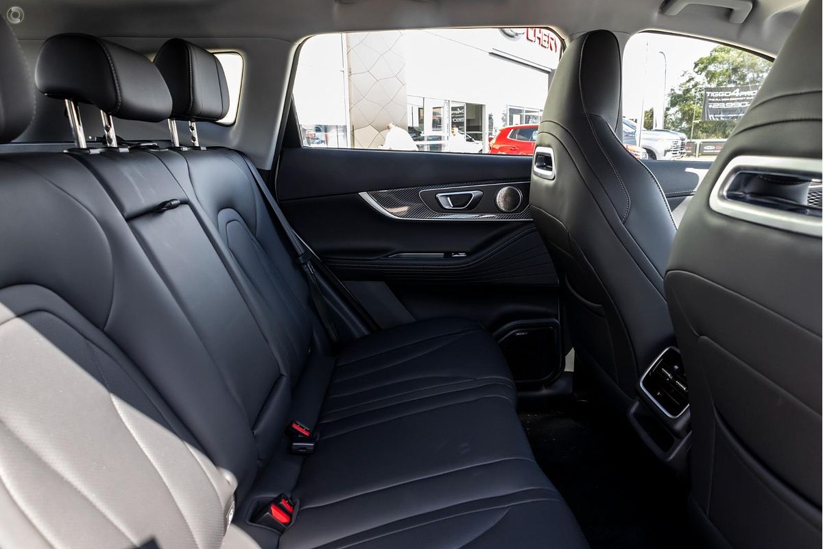2025 Chery Tiggo 7 Pro SE+