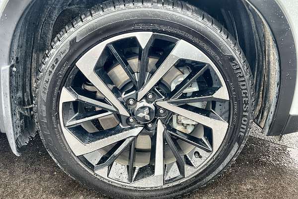 2023 Mitsubishi Outlander Aspire ZM