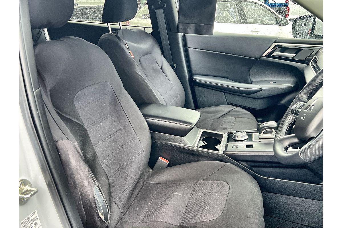 2023 Mitsubishi Outlander Aspire ZM