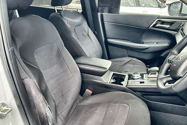 2023 Mitsubishi Outlander Aspire ZM