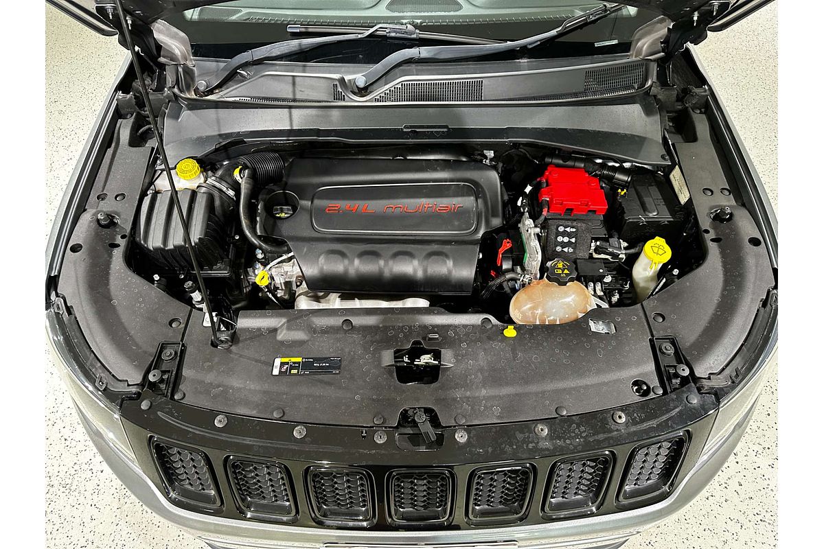 2020 Jeep Compass Night Eagle M6