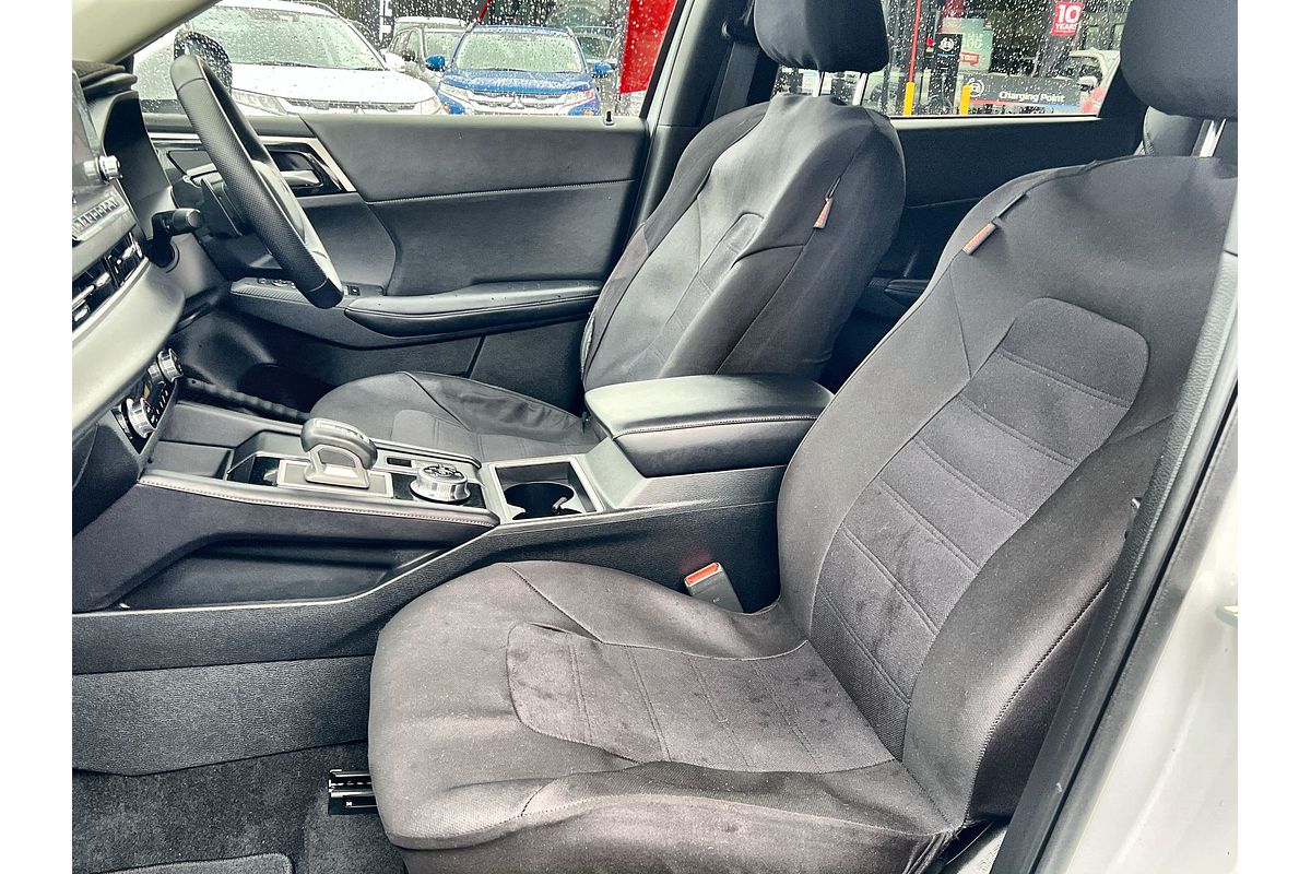 2023 Mitsubishi Outlander Aspire ZM
