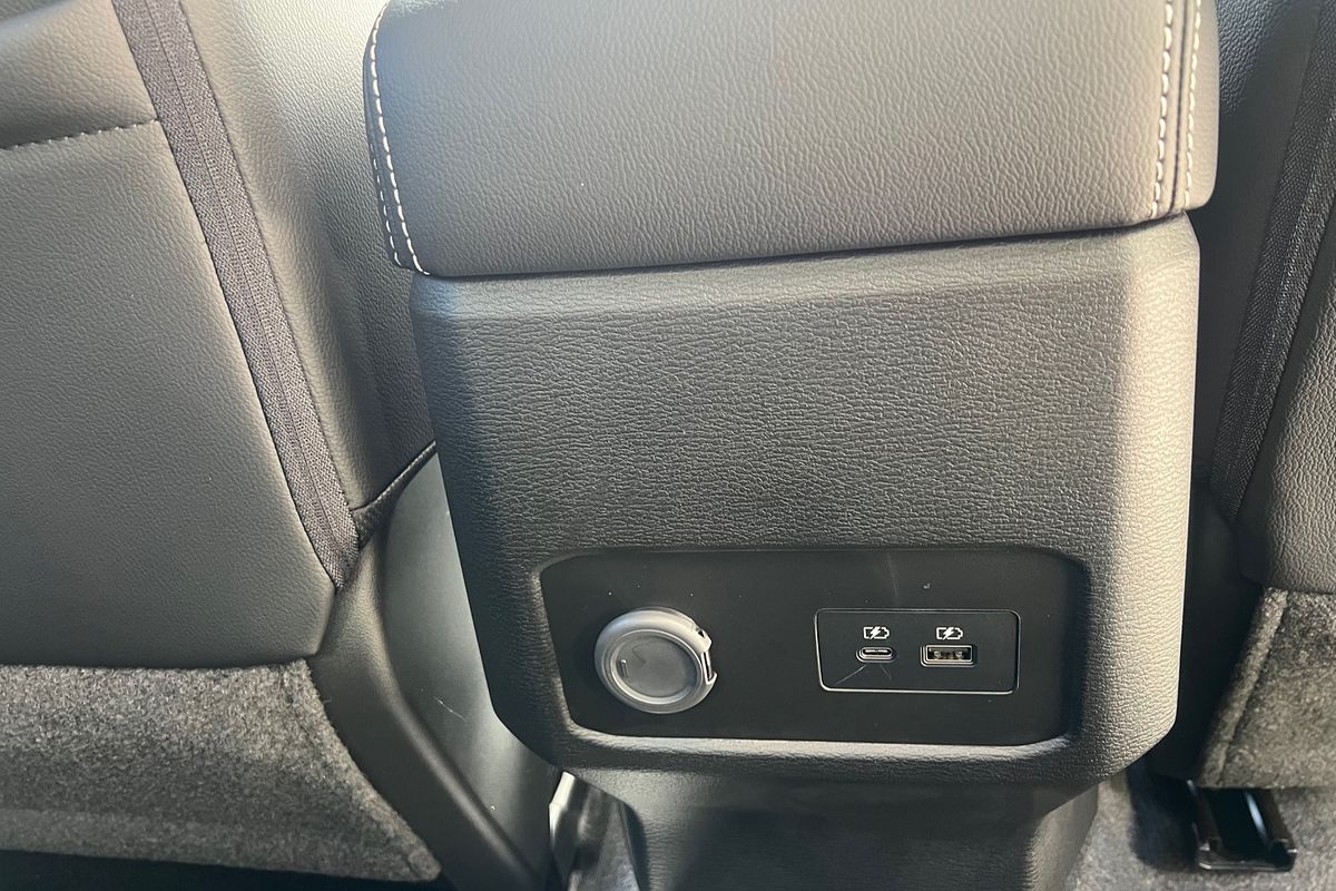 2024 Mitsubishi Triton GLS MV 4X4