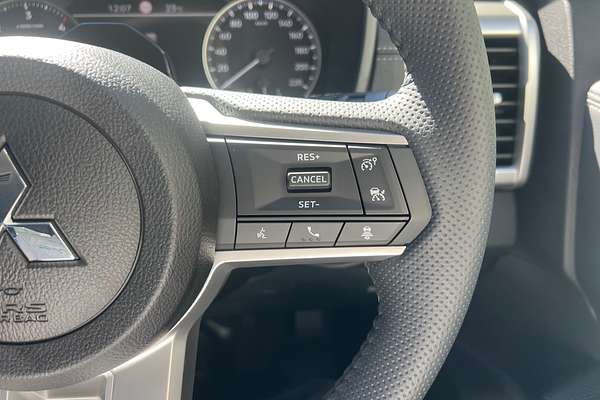 2024 Mitsubishi Triton GLS MV 4X4