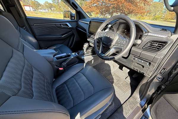 2024 Isuzu D-MAX LS-U+ 4X4