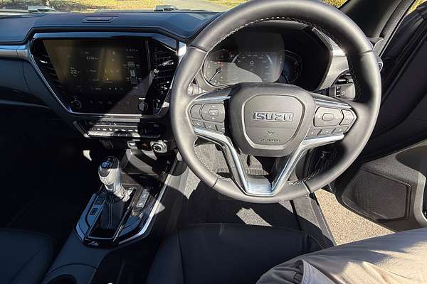 2024 Isuzu D-MAX LS-U+ 4X4