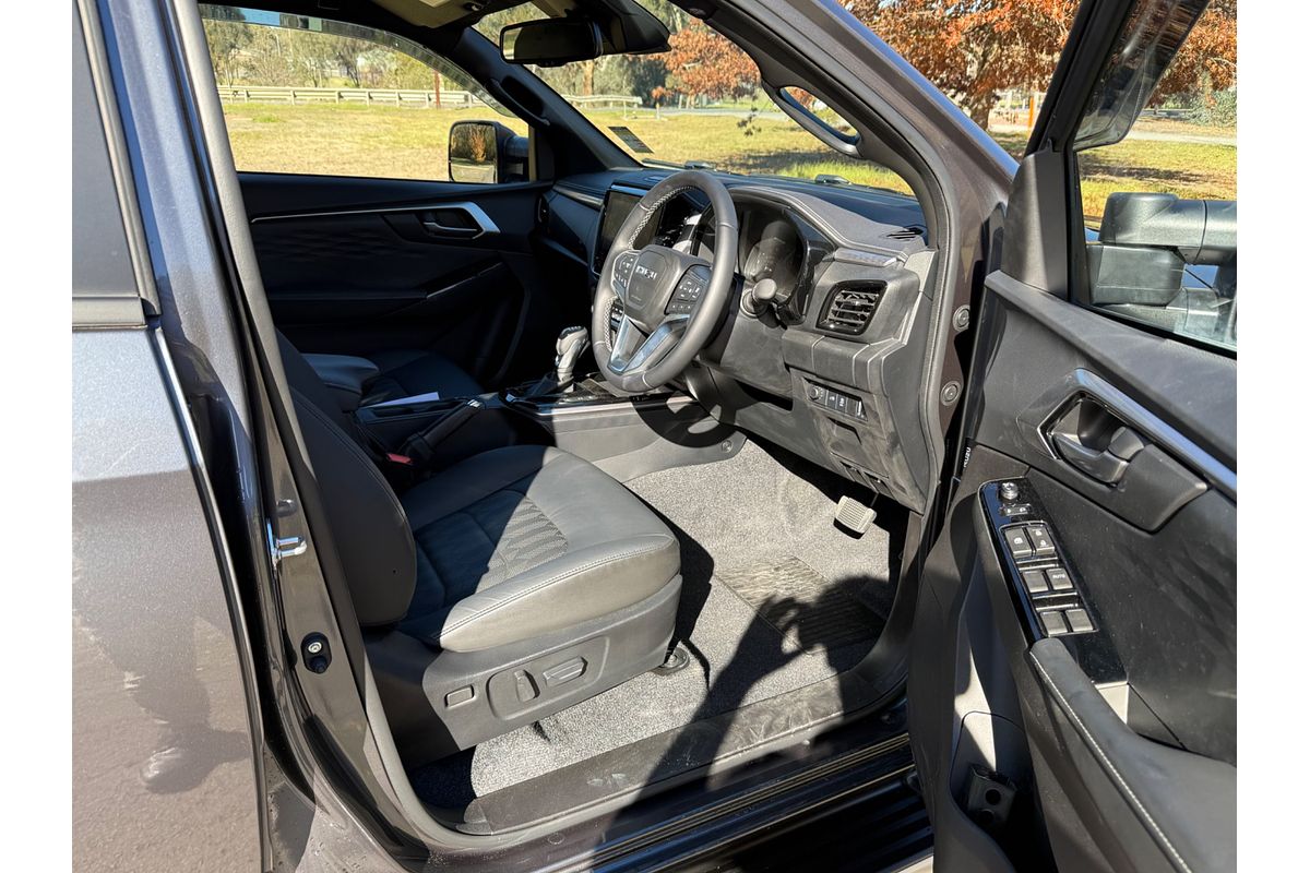 2024 Isuzu D-MAX LS-U+ 4X4