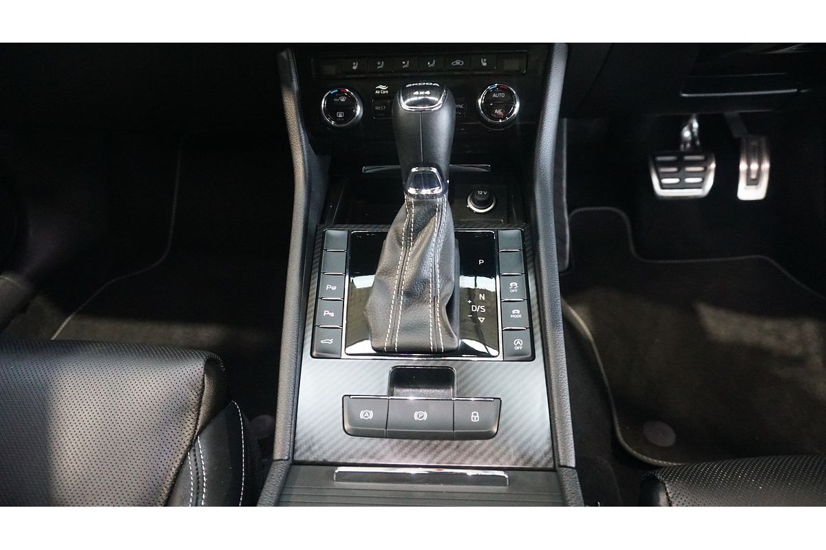 2023 SKODA Superb 206TSI SportLine NP