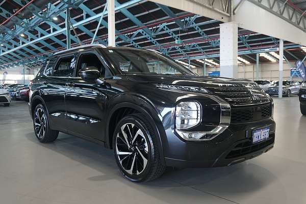2023 Mitsubishi Outlander Exceed Tourer ZM