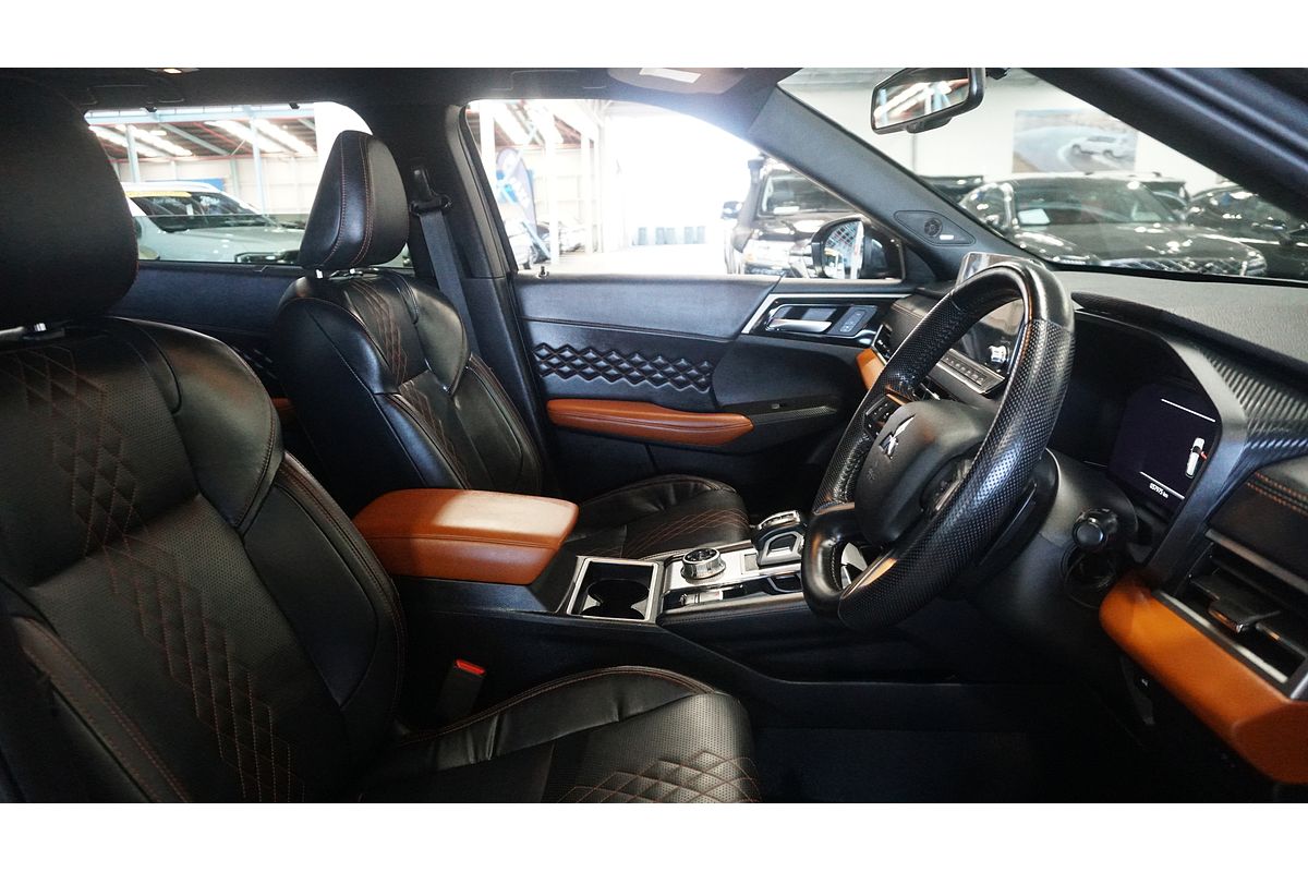 2023 Mitsubishi Outlander Exceed Tourer ZM