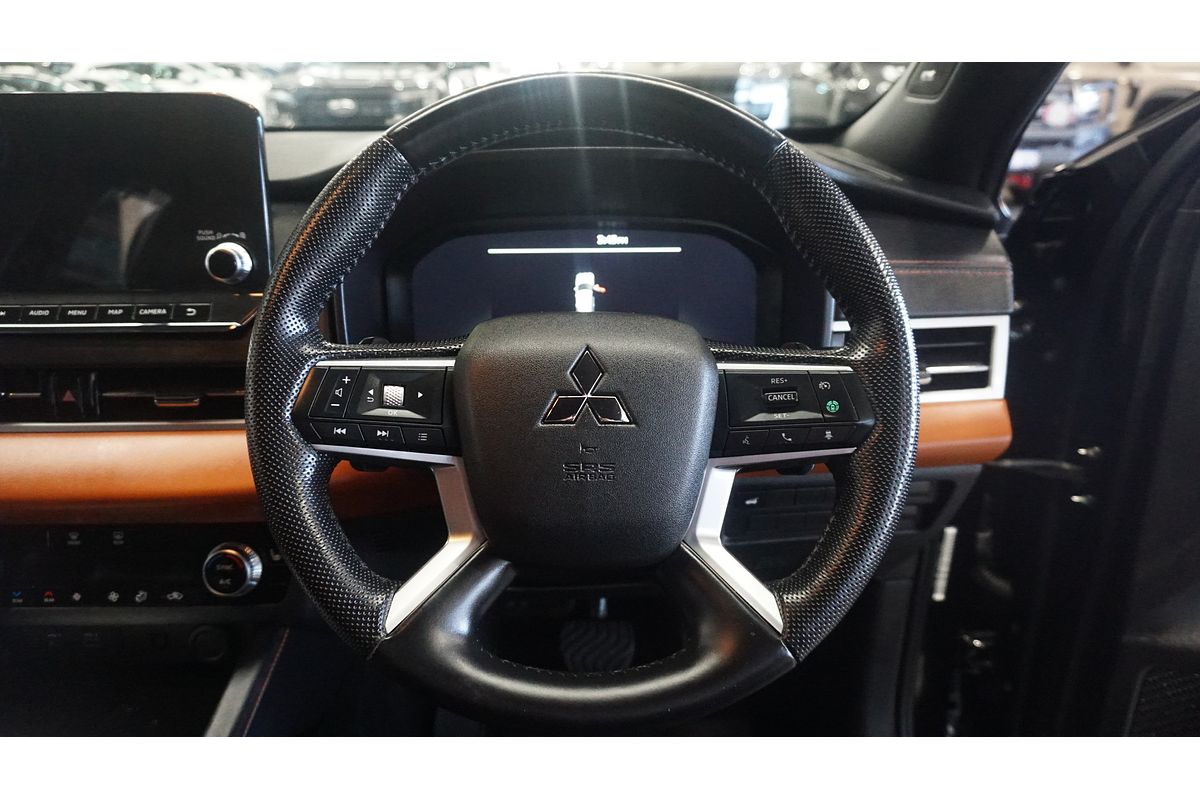 2023 Mitsubishi Outlander Exceed Tourer ZM
