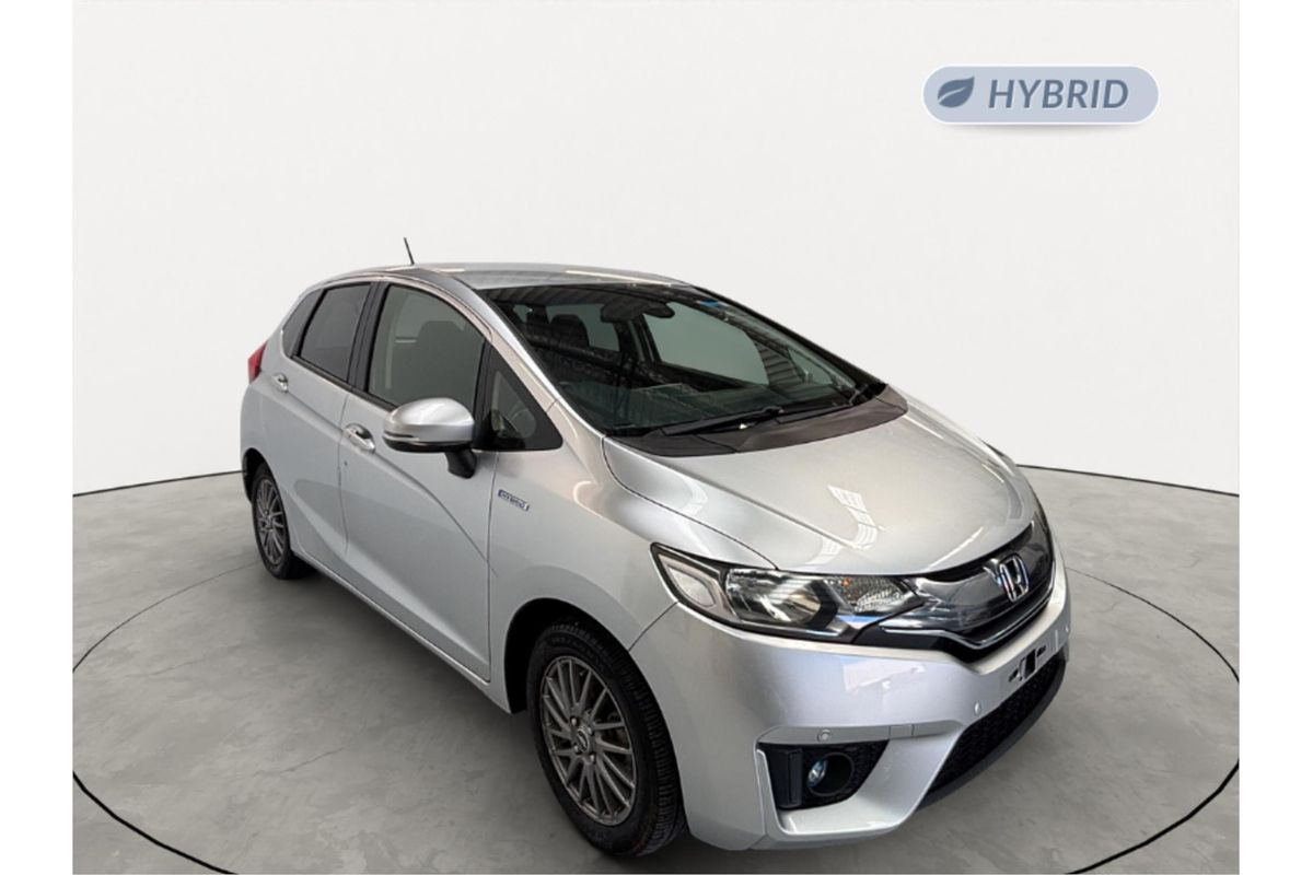 2015 Honda FIT HYBRID F PKG GP5