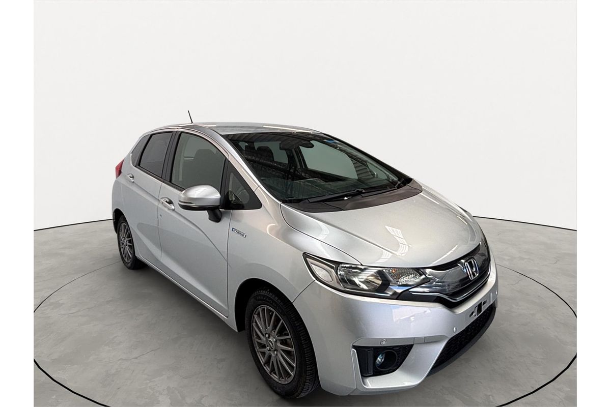 2015 Honda FIT HYBRID F PKG GP5