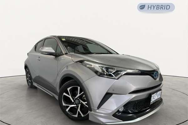 2017 Toyota C-HR ZYX10