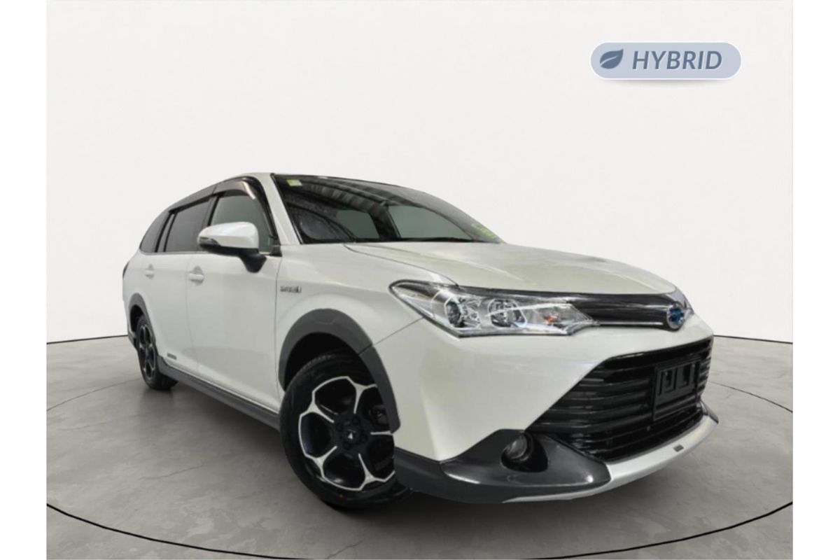 2016 Toyota Corolla Fielder Hybrid Cross NKE165