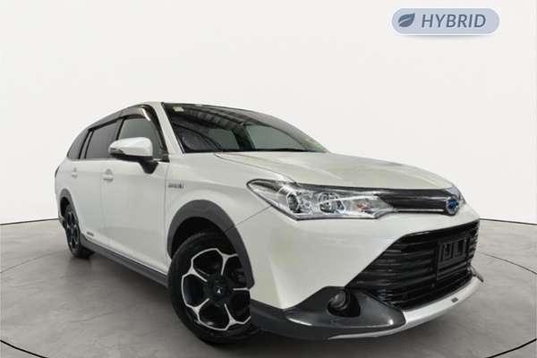 2016 Toyota Corolla Fielder Hybrid Cross NKE165