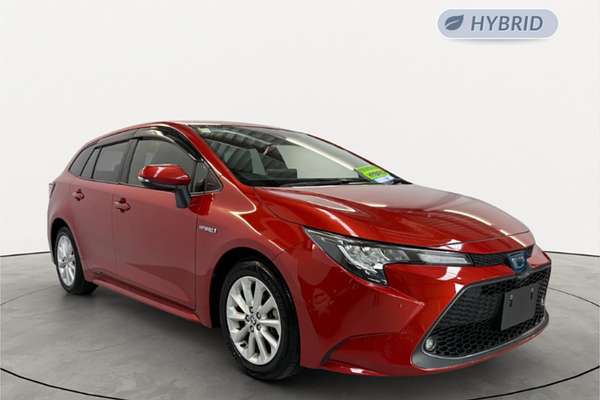 2019 Toyota Corolla Touring Hybrid S ZWE211