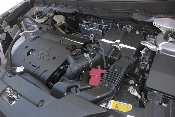 2024 Mitsubishi ASX LS XD