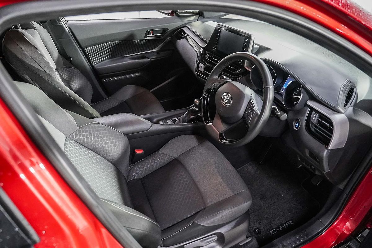 2023 Toyota C-HR GXL NGX10R