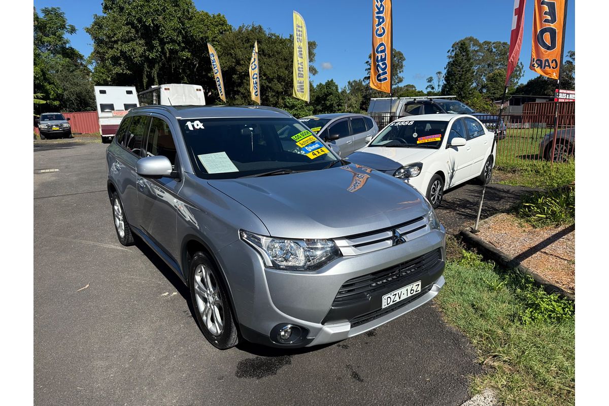 2014 Mitsubishi Outlander ES ZJ