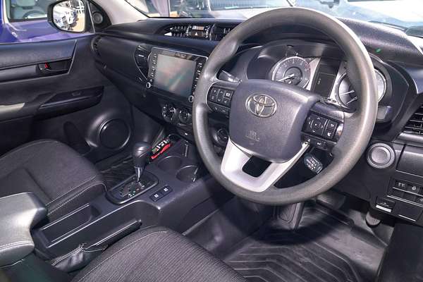 2021 Toyota Hilux SR GUN126R 4X4