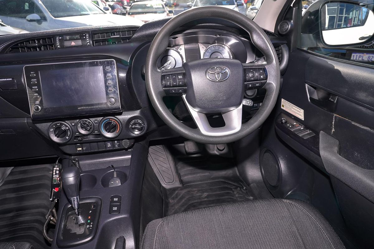 2021 Toyota Hilux SR GUN126R 4X4