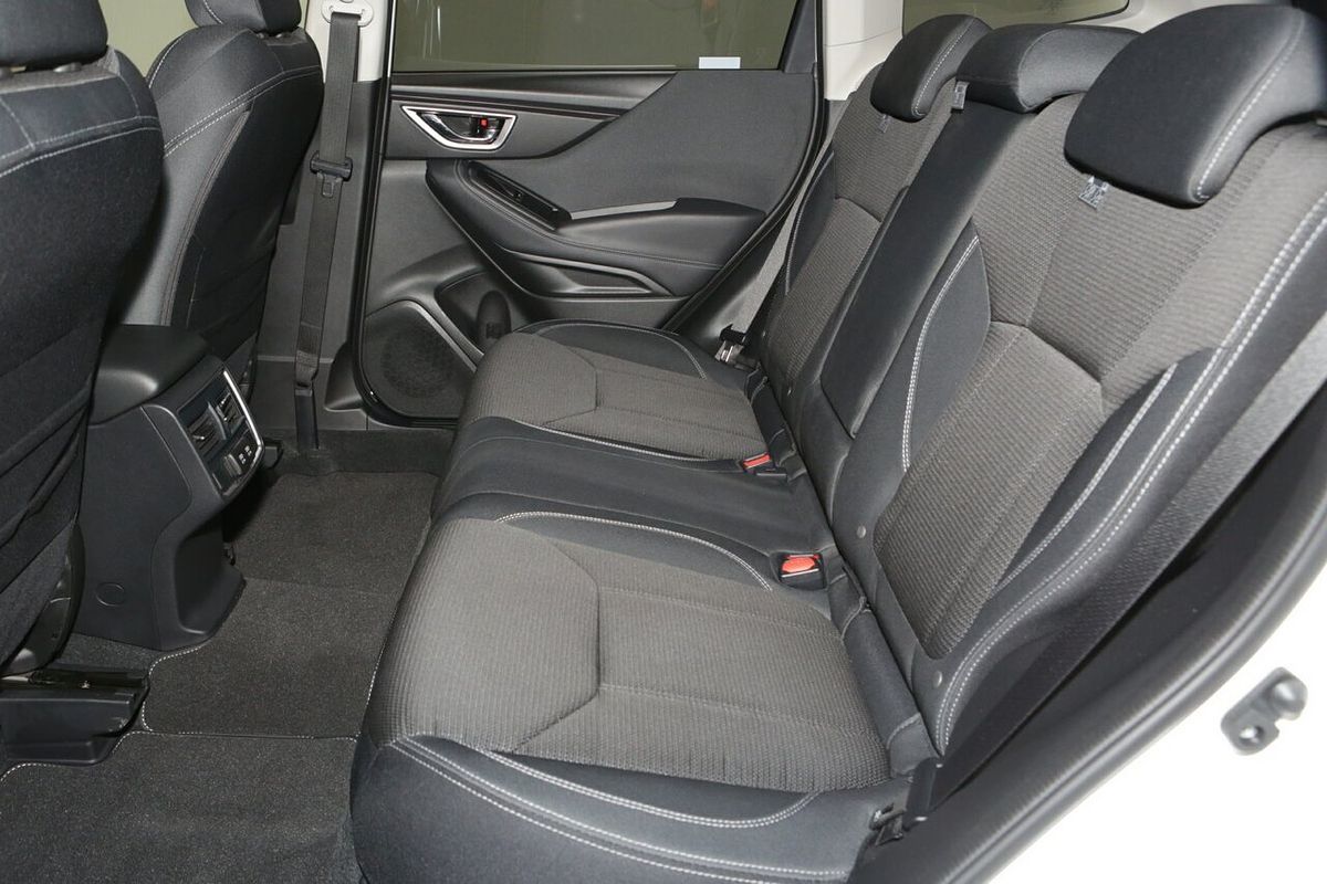 2022 Subaru Forester 2.5i-L S5