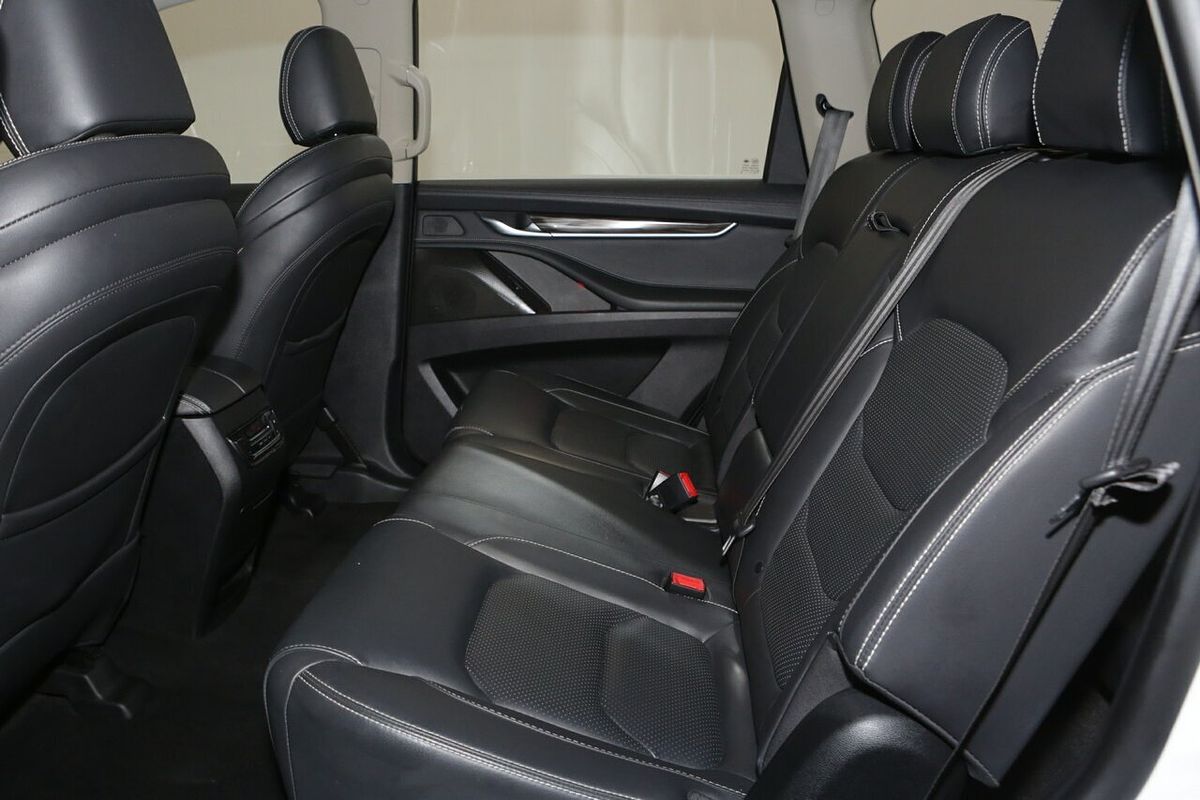 2022 LDV D90 Executive SV9A