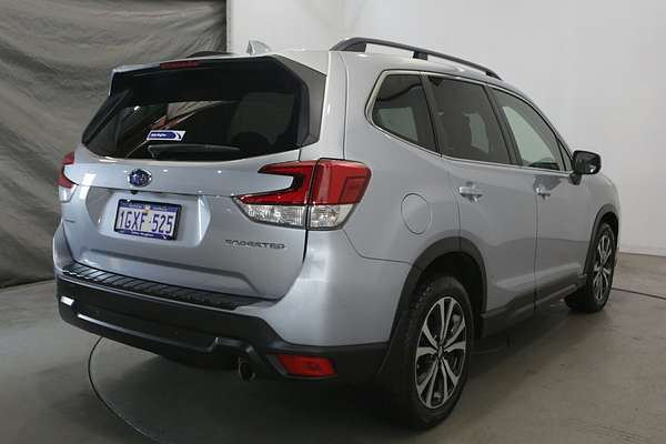 2019 Subaru Forester 2.5i Premium S5