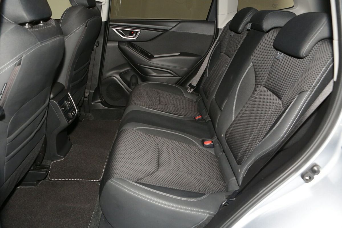 2019 Subaru Forester 2.5i Premium S5