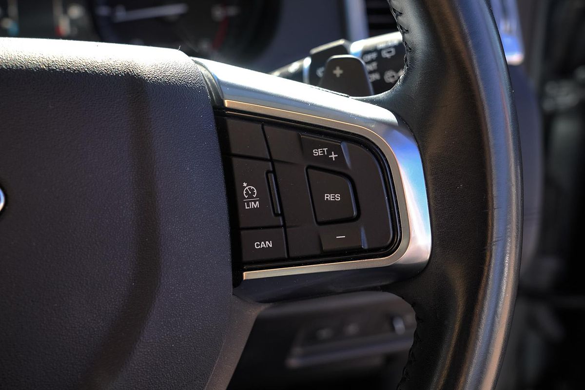2015 Land Rover Discovery Sport SD4 HSE L550