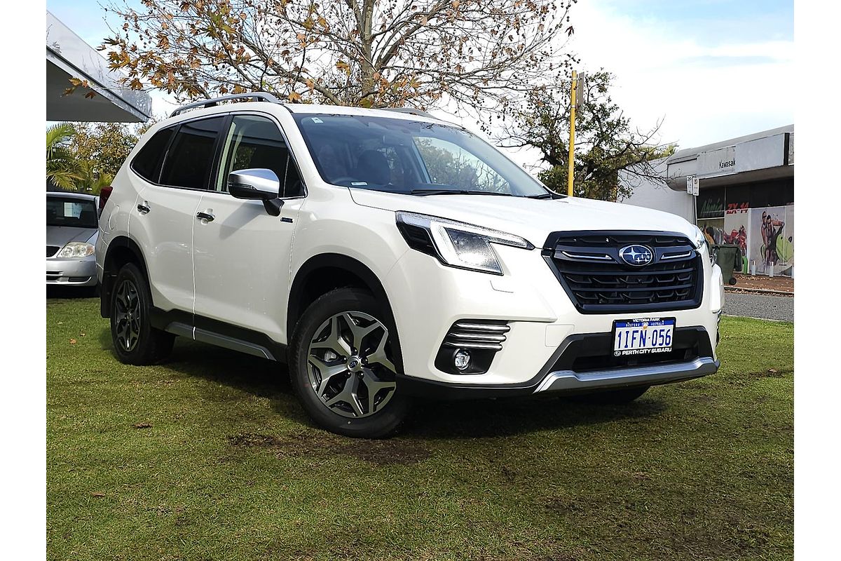 2024 Subaru Forester Hybrid L S5