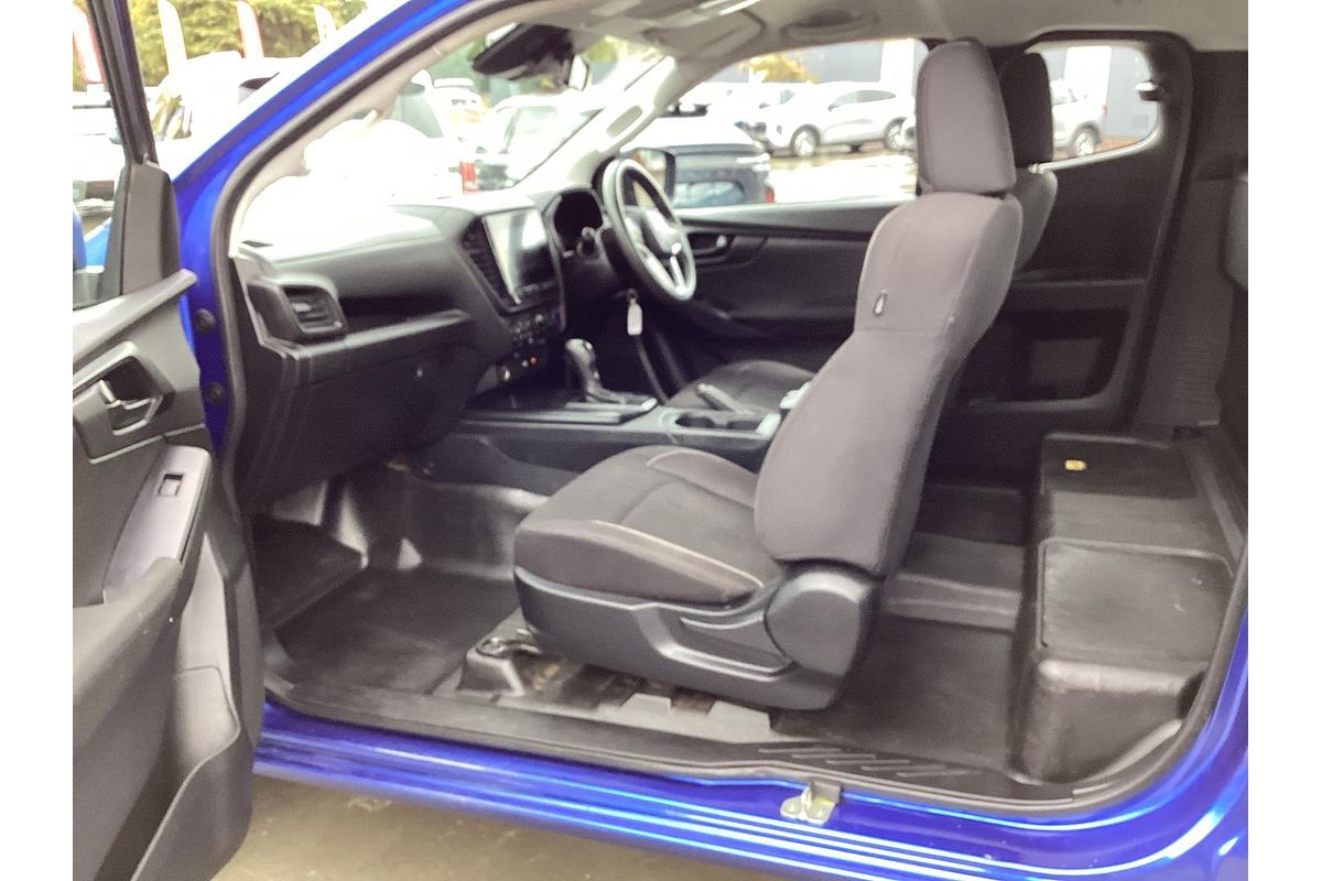 2023 Isuzu D-MAX SX High Ride Rear Wheel Drive