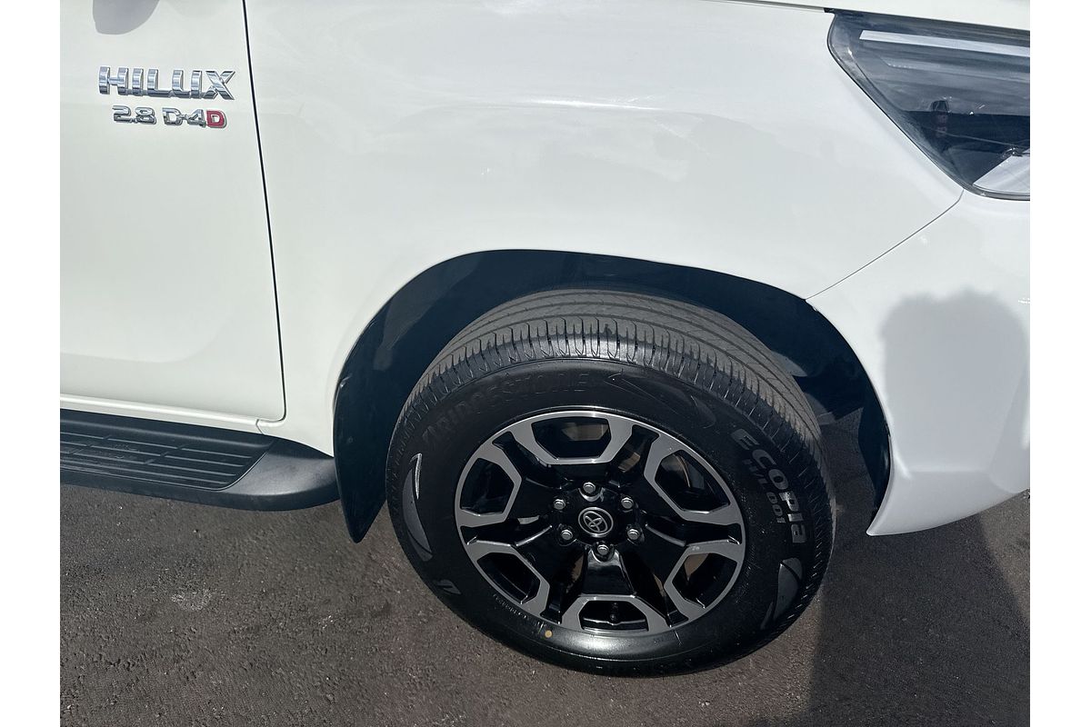 2020 Toyota Hilux SR5 GUN126R 4X4