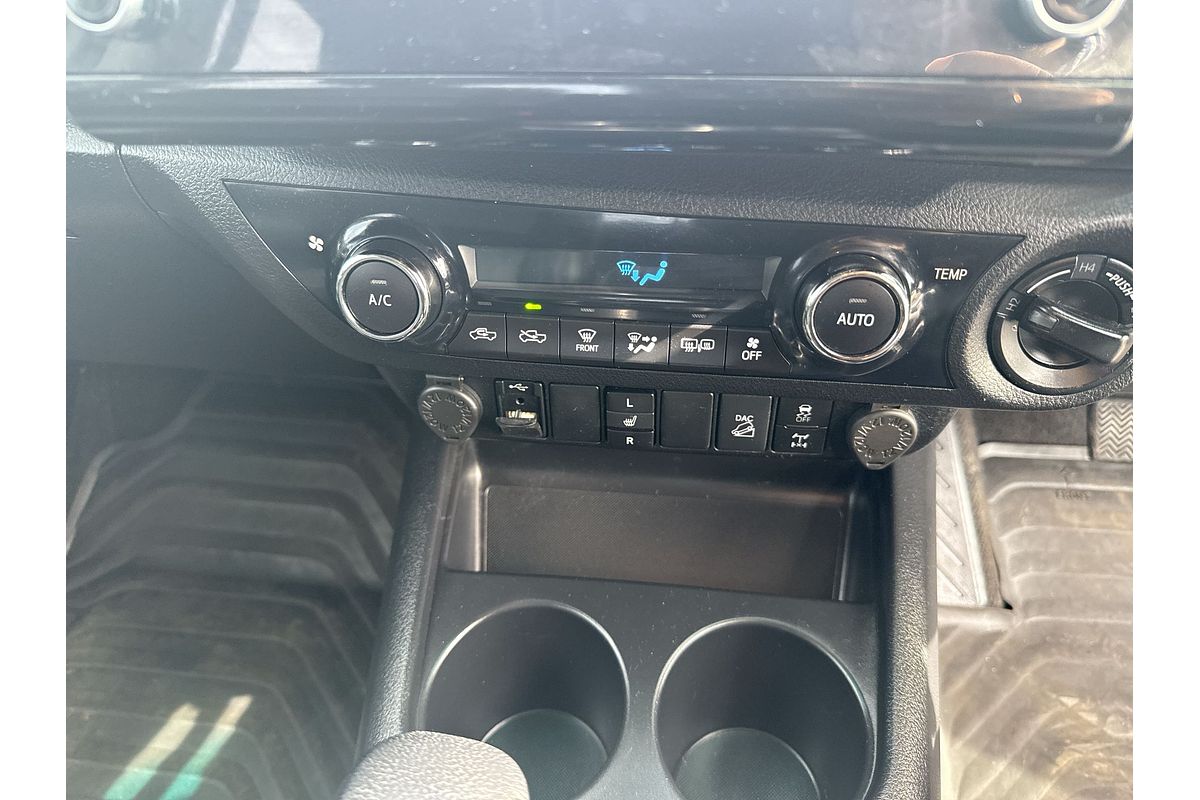 2020 Toyota Hilux SR5 GUN126R 4X4
