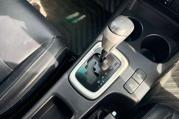 2020 Toyota Hilux SR5 GUN126R 4X4