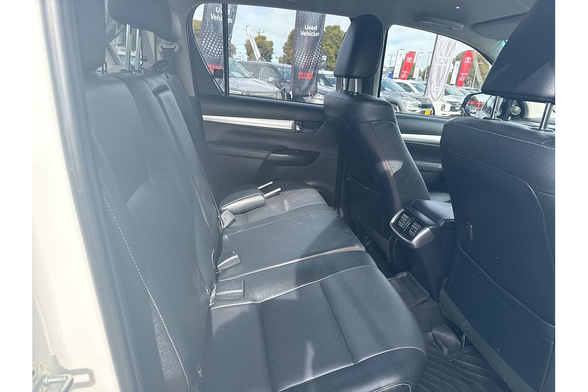 2020 Toyota Hilux SR5 GUN126R 4X4