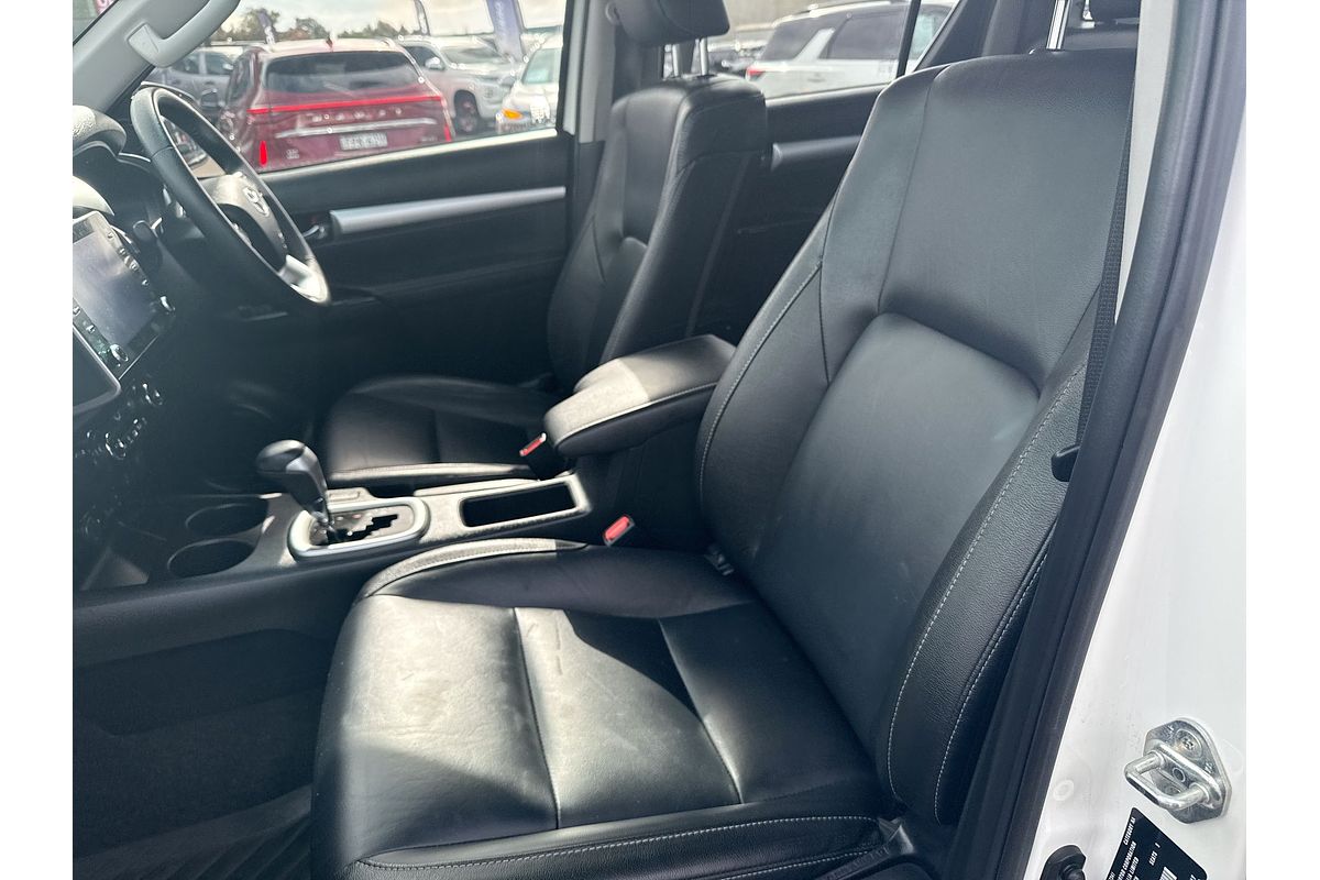 2020 Toyota Hilux SR5 GUN126R 4X4