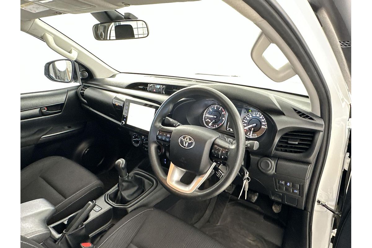2021 Toyota Hilux SR GUN126R 4X4