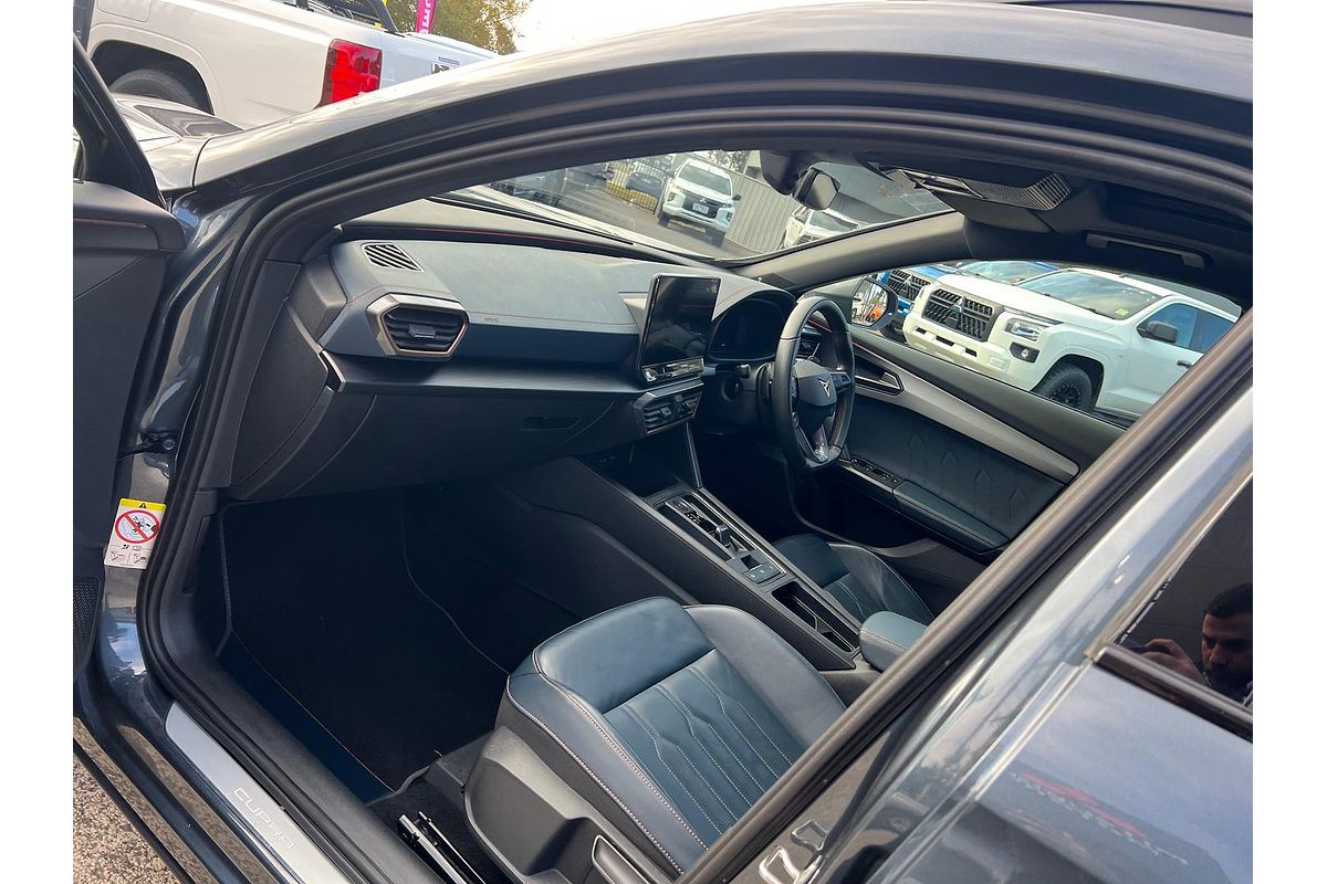 2023 CUPRA Formentor VZx KM