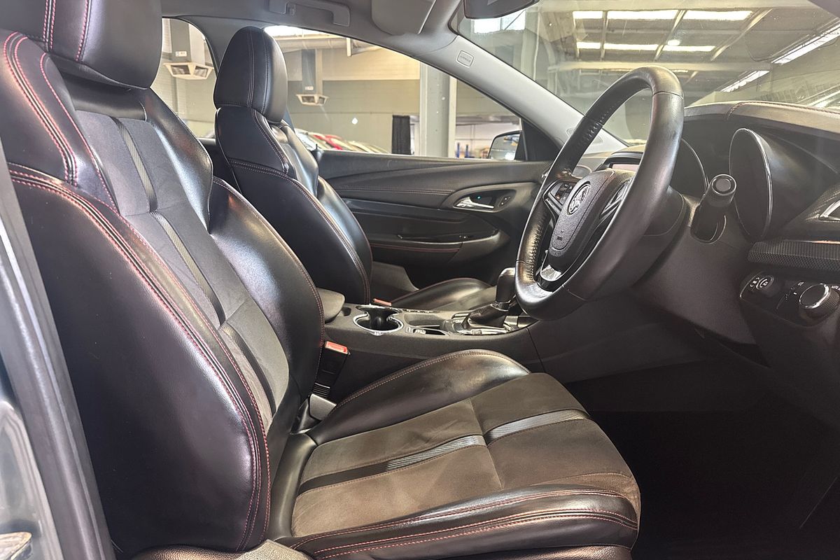 2016 Holden Commodore SV6 Black VF Series II