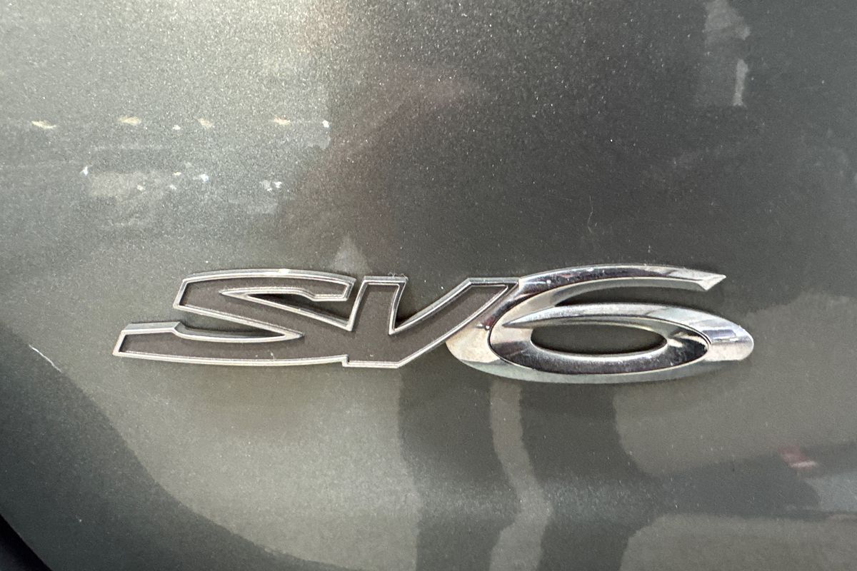 2016 Holden Commodore SV6 Black VF Series II